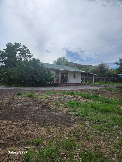 510 N N St, Livingston, MT, 59047-2408 | Card Image