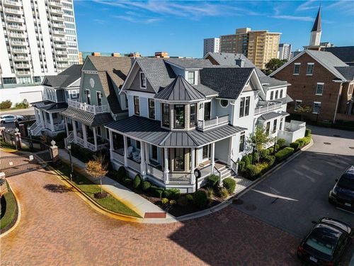 209 Glenn Miller St, Virginia Beach, VA, 23451-2673 | Card Image