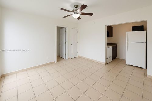 apt-12a-1015 Palm Ave, Hialeah, FL, 33010-4088 | Card Image