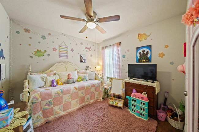 1174 Filly Creek Dr, House other with 3 bedrooms, 2 bathrooms and 2 parking in Alvin TX | Image 17