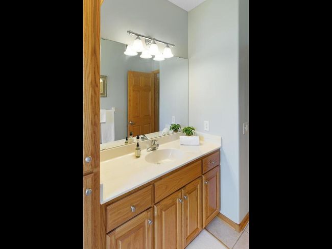 Solid surface countertops with built in sink - 25259 Galaxy Ave Wyoming MN 55092 USA-045-020-046-MLS_Size.jpg | Image 22