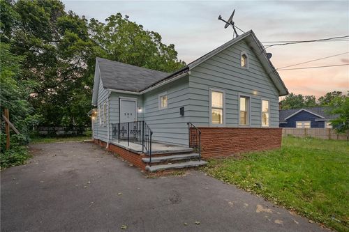 181 Myrtle St, Rochester, NY, 14606-1741 | Card Image