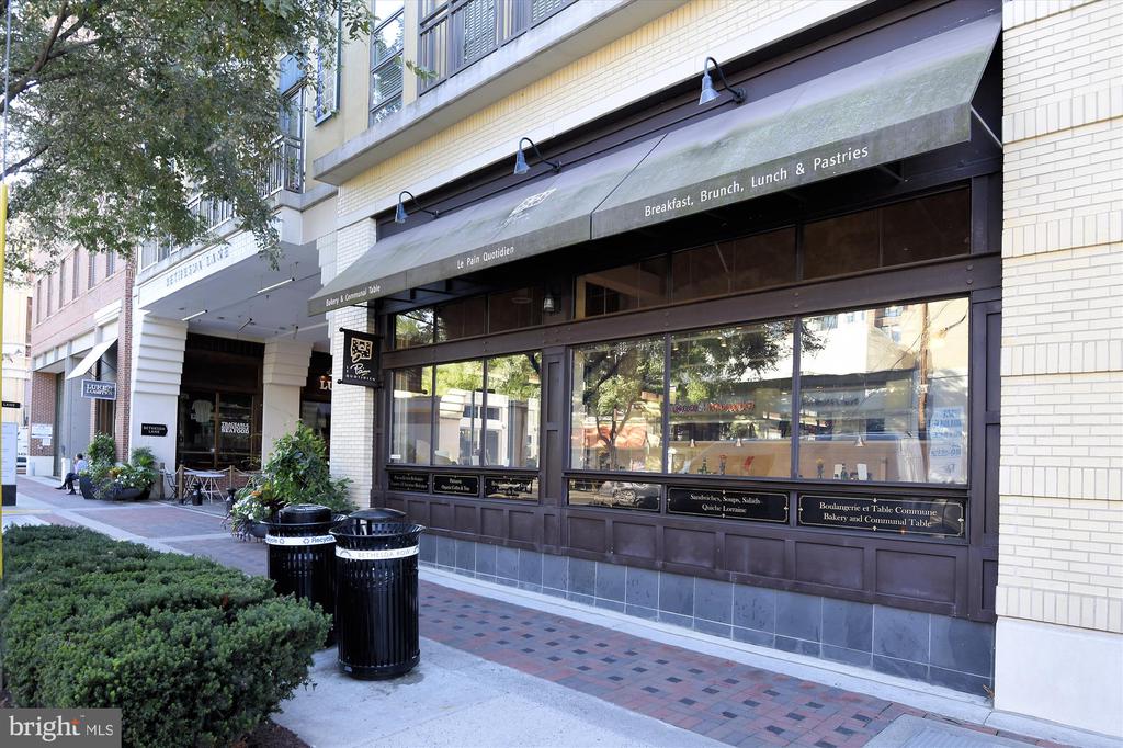 Residential Lease in BETHESDA 4