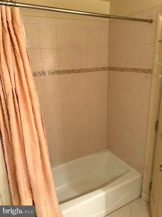 8820 Burning Tree Rd, House other with 6 bedrooms, 7 bathrooms and null parking in BETHESDA MD | Image 43