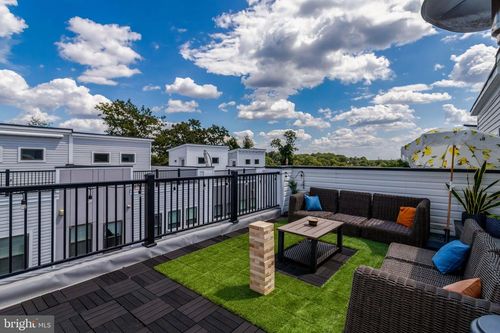 1020 S Taylor Ct, ARLINGTON, VA, 22204-1486 | Card Image
