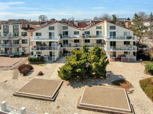 apt-4f-1490 Shore Dr, Bronx, NY, 10465-1546 | Card Image