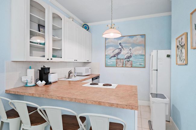 1050 - 235 Sunrise Ave, Condo with 1 bedrooms, 1 bathrooms and null parking in Palm Beach FL | Image 7