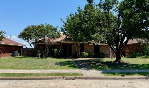 3310 Tina St, Sachse, TX, 75048-3161 | Card Image