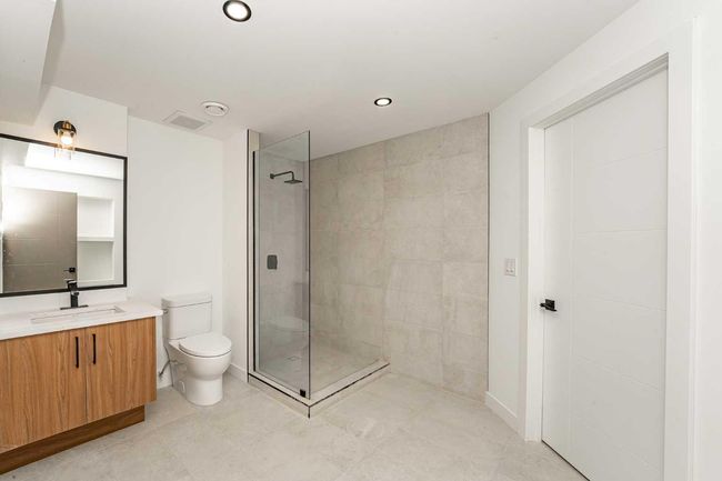 135 Sandringham Rd Nw, House other with 4 bedrooms, 4 bathrooms and 4 parking in Calgary AB | Image 37