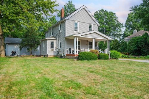 115 Avon Point Ave, Avon Lake, OH, 44012-1701 | Card Image