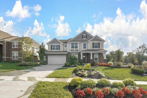 8141 Stone Dr, West Chester, OH, 45241-3517 | Card Image