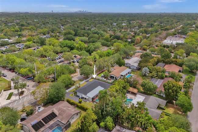 7360 Sw 120 Th St, House other with 4 bedrooms, 2 bathrooms and null parking in Pinecrest FL | Image 57