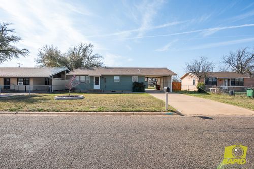 463 E 40th St, San Angelo, TX, 76903-1717 | Card Image