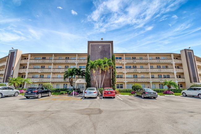 4049 Wolverton C, Condo with 2 bedrooms, 2 bathrooms and null parking in Boca Raton FL | Image 46