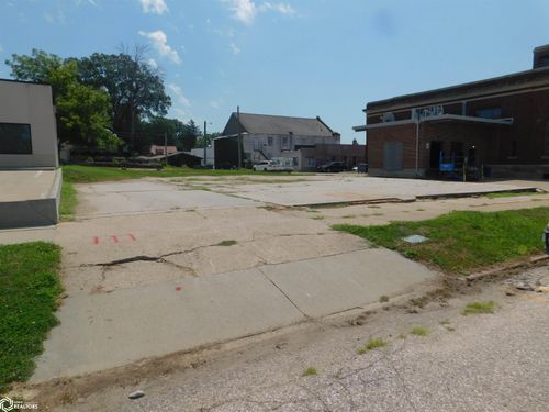 114 N Main St, Denison, IA, 51442 | Card Image