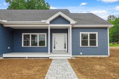 124 Forest Rd, Hancock, NH, 03449-6114 | Card Image