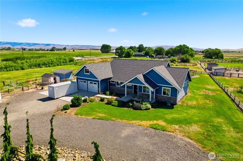 60 Trinity Ln, Ellensburg, WA, 98926-9559 | Card Image