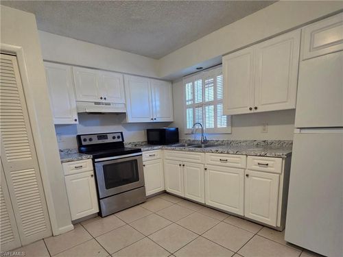 apt-g7-3325 Airport Rd N, NAPLES, FL, 34105-2838 | Card Image