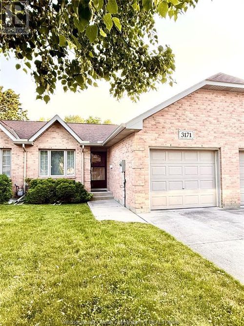 3171 Northway Ave, Windsor, ON, N9E4S4 | Card Image