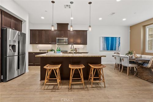 152 Jaripol Cir, Rancho Mission Viejo, CA, 92694-1584 | Card Image