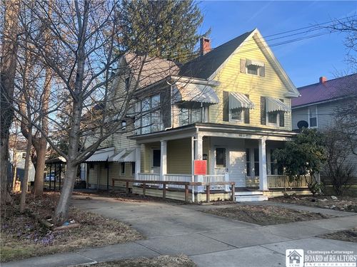 47 Charles St, Jamestown, NY, 14701-6550 | Card Image