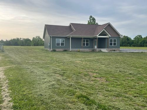 8061 Hoskins Hollow Rd, Westmoreland, TN, 37186-5001 | Card Image