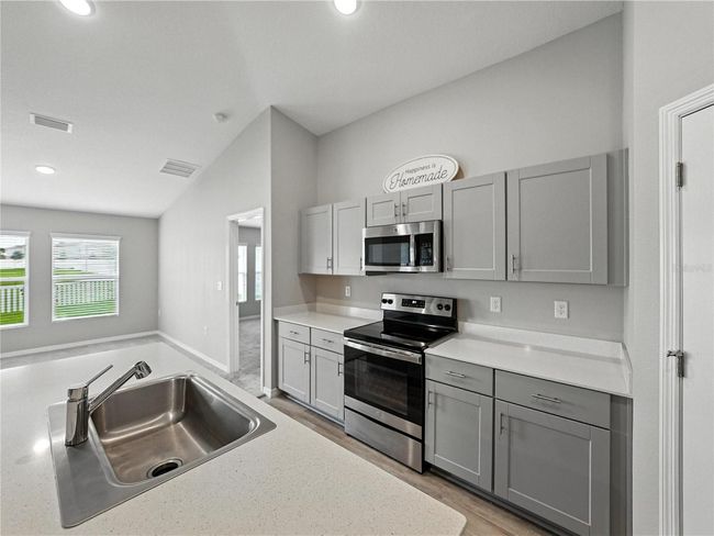 12931 Twin Bridges Dr, House other with 4 bedrooms, 2 bathrooms and null parking in RIVERVIEW FL | Image 40
