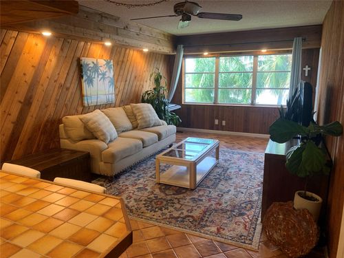 314-4311 Crystal Lake Dr, Deerfield Beach, FL, 33064-1296 | Card Image