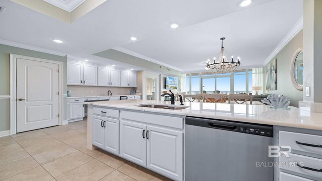 Kitchen | Image 14