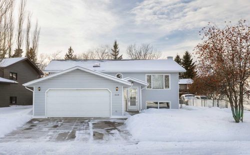 5319 37 Street, Innisfail, AB, T4G1G4 | Card Image