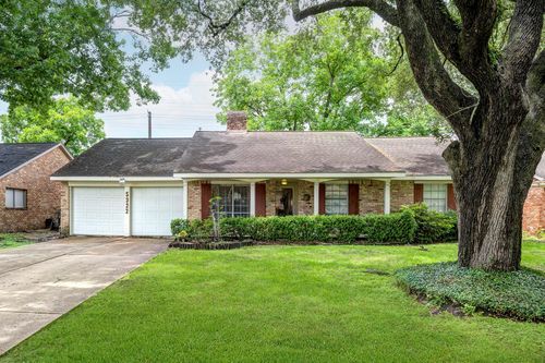 5922 Willowbend Boulevard, Houston, TX, 77096 | Card Image