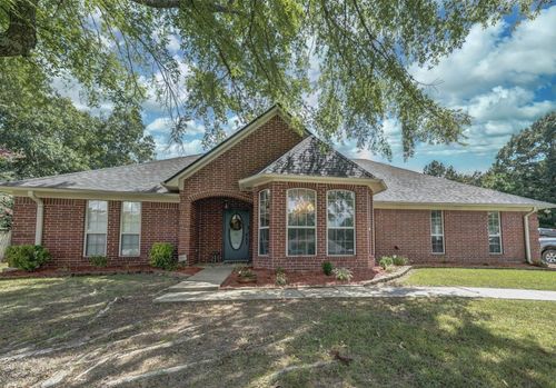 204 Boulder Ridge Cir, Texarkana, AR, 71854-8115 | Card Image