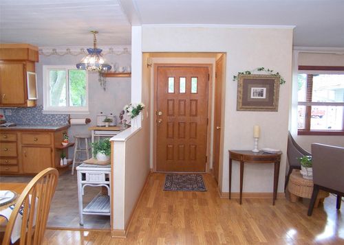 54 Indian Head Dr, Sayville, NY, 11782-1703 | Card Image