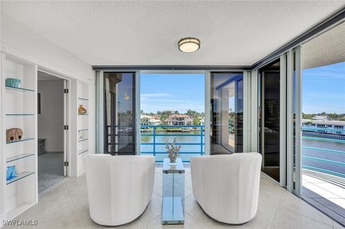 3-341-255 Park Shore Dr, NAPLES, FL, 34103-2656 | Card Image
