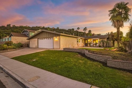 7416 Rowena St, San Diego, CA, 92119-1241 | Card Image