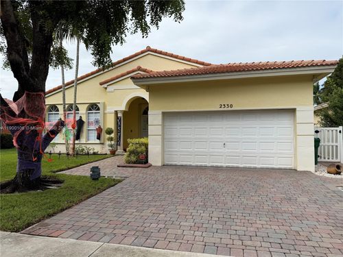 2330-2330 Sw 132nd Ave, Miramar, FL, 33027-2665 | Card Image