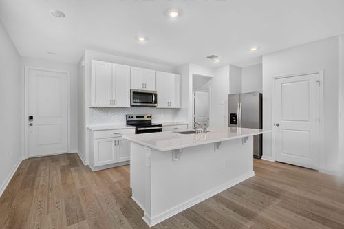 663 Salisbury Cir, Fort Pierce, FL, 34982-3990 | Card Image