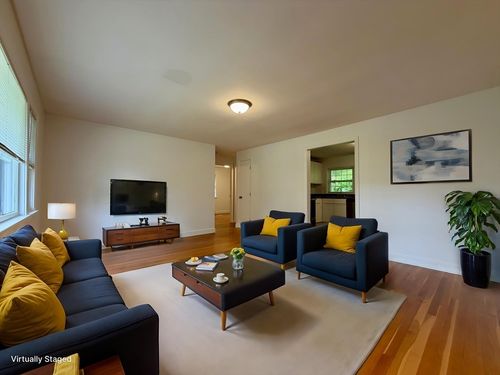 5-15 Park Ave, Foxboro, MA, 02035-3056 | Card Image