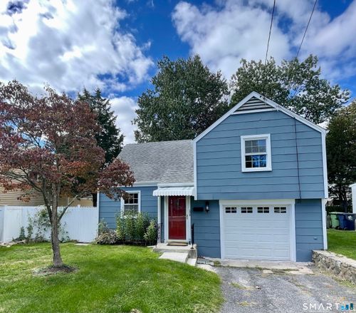 167 Hollow Tree Ridge Rd, Darien, CT, 06820-4019 | Card Image