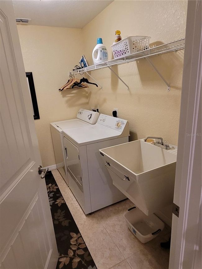9458 Modesto Cir, House other with 3 bedrooms, 2 bathrooms and null parking in PORT CHARLOTTE FL | Image 41