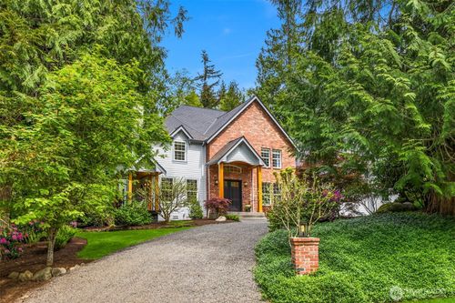 13264 Ne Teem Loop Rd, Bainbridge Island, WA, 98110-4514 | Card Image