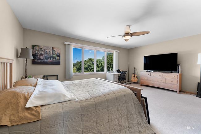 347 Saint Andrews Dr, Townhouse with 3 bedrooms, 4 bathrooms and 7 parking in Wood Dale IL | Image 21