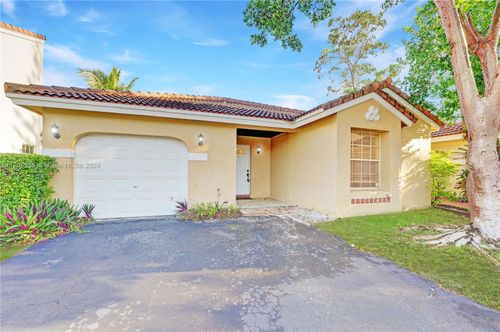 1405 Seagrape Cir, Weston, FL, 33326 | Card Image