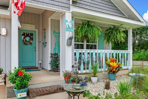 6177 Native Dancer Way, Pensacola, FL, 32526-2180 | Card Image