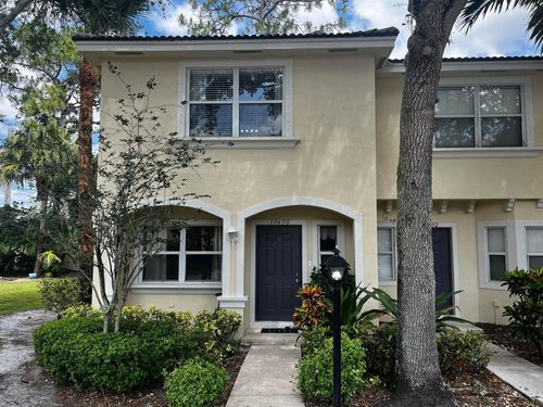 13490 Old Englishtown Rd, Wellington, FL, 33414-3993 | Card Image