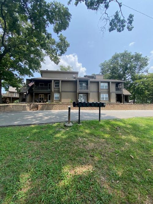 apt-2-3-4 Grand Lake Dr, Monkey Island, OK, 74331-8298 | Card Image