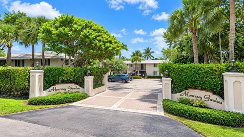 22-8617 68th Ct, Pinecrest, FL, 33156-1195 | Card Image