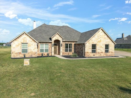 927 Friendship Rd, Weatherford, TX, 76085-6732 | Card Image