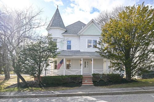 11 Rogers Rd, Kittery, ME, 03904-1418 | Card Image