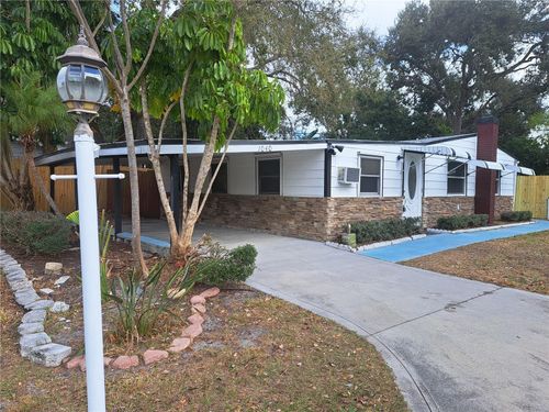 1040 65th St S, South Pasadena, FL, 33707-3049 | Card Image